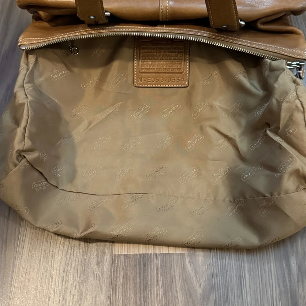 Coach Vintage Hamptons Buckle Soft Leather Tan Silvertone Shoulder Satchel Bag